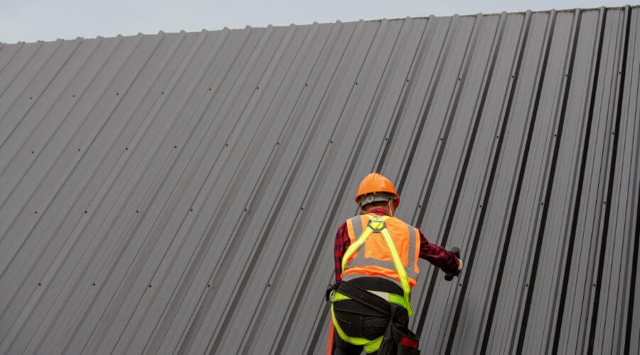Professional residential roofers in Falcon Heights, TX